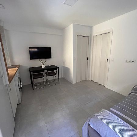 Apartamentos Yiya Malaga Exterior photo