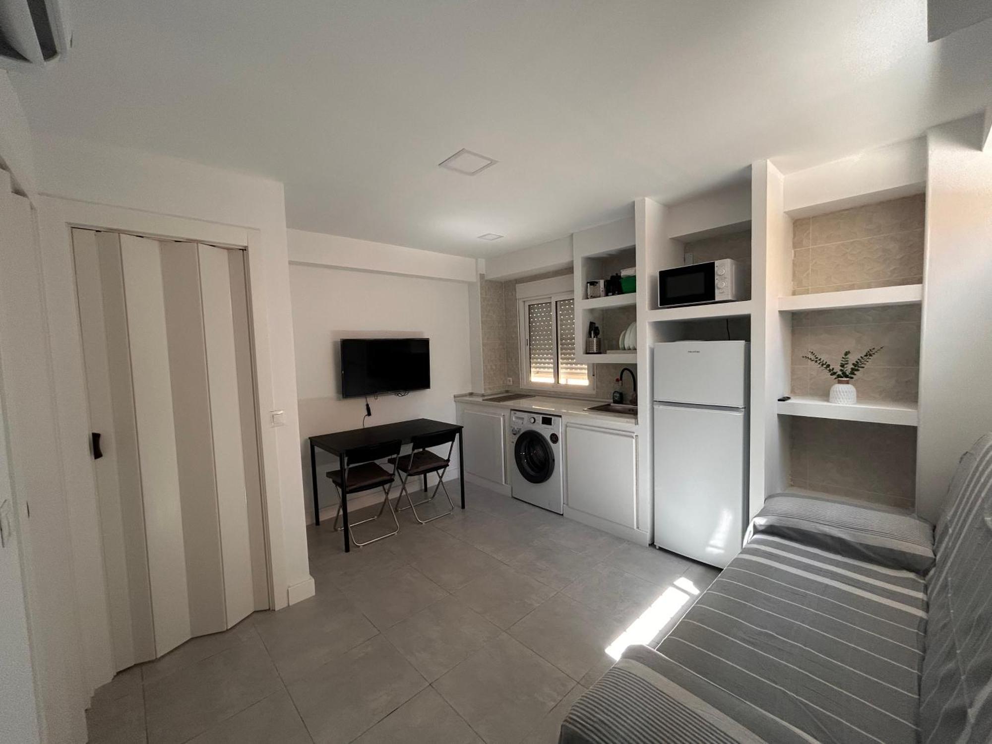 Apartamentos Yiya Malaga Exterior photo