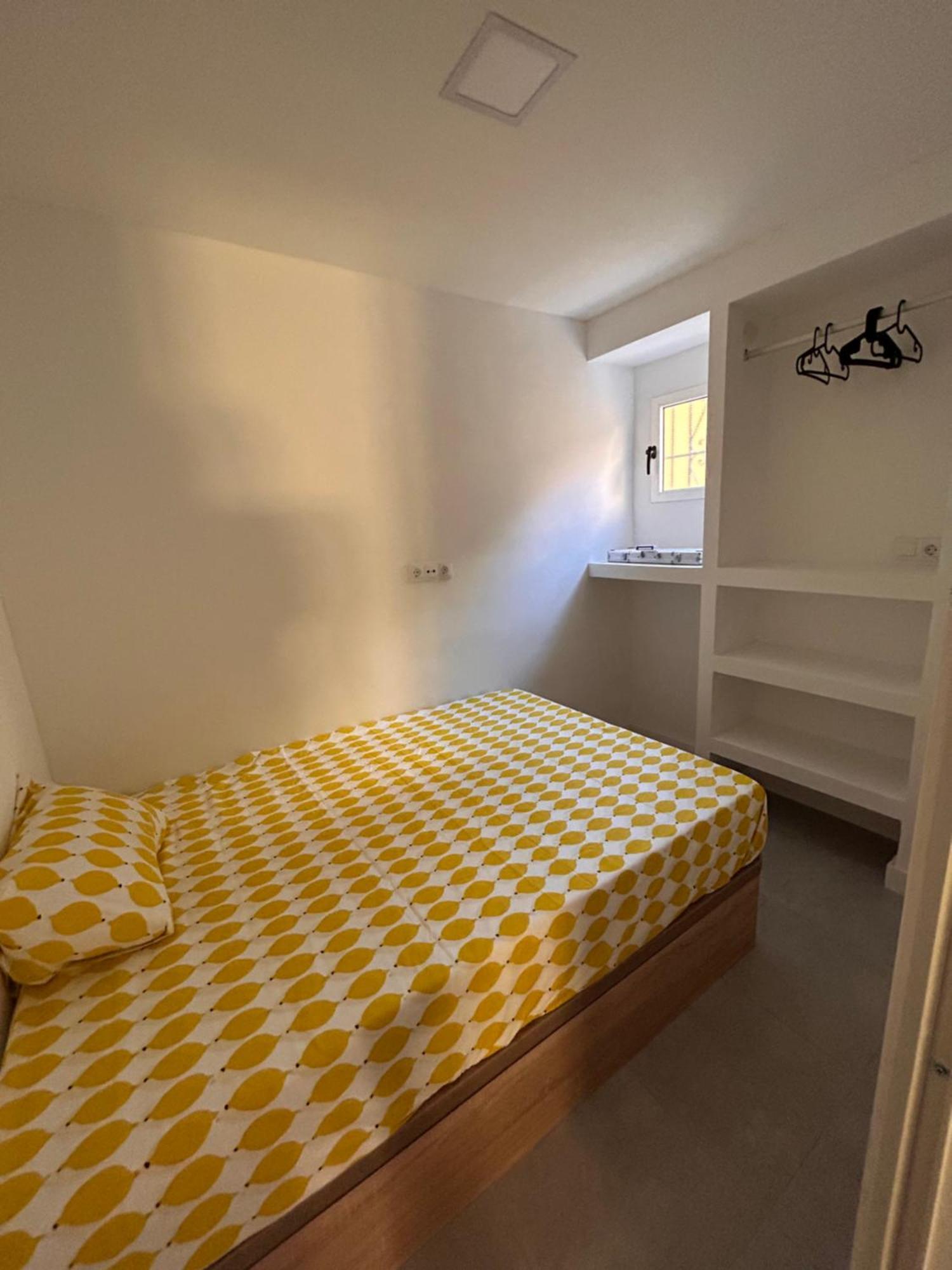 Apartamentos Yiya Malaga Exterior photo